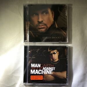 New two collectible music CDs by country artist Garth Brooks The Ultimate Hits